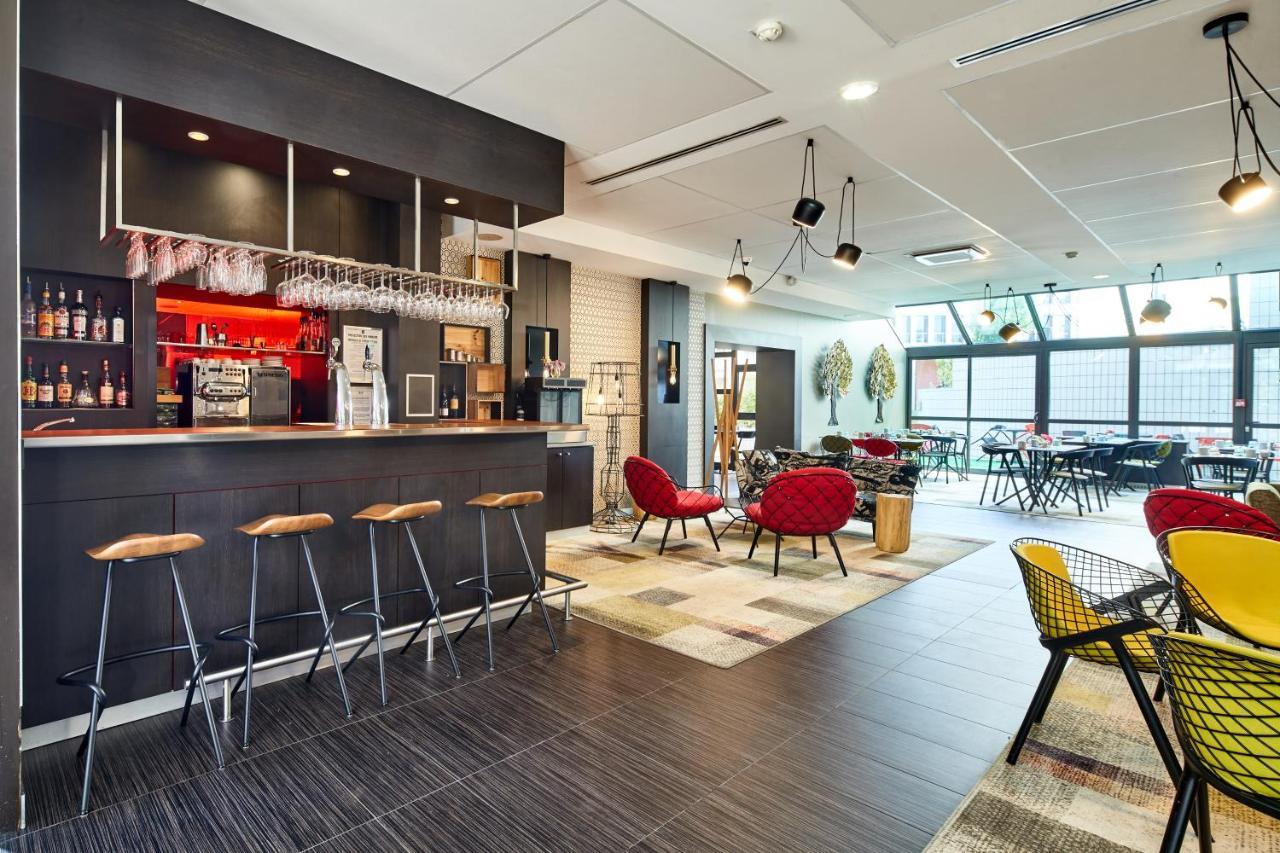 B&B Hotel Saint-Quentin-En-Yvelines Centre Gare 4 Etoiles Montigny-le-Bretonneux Exteriör bild