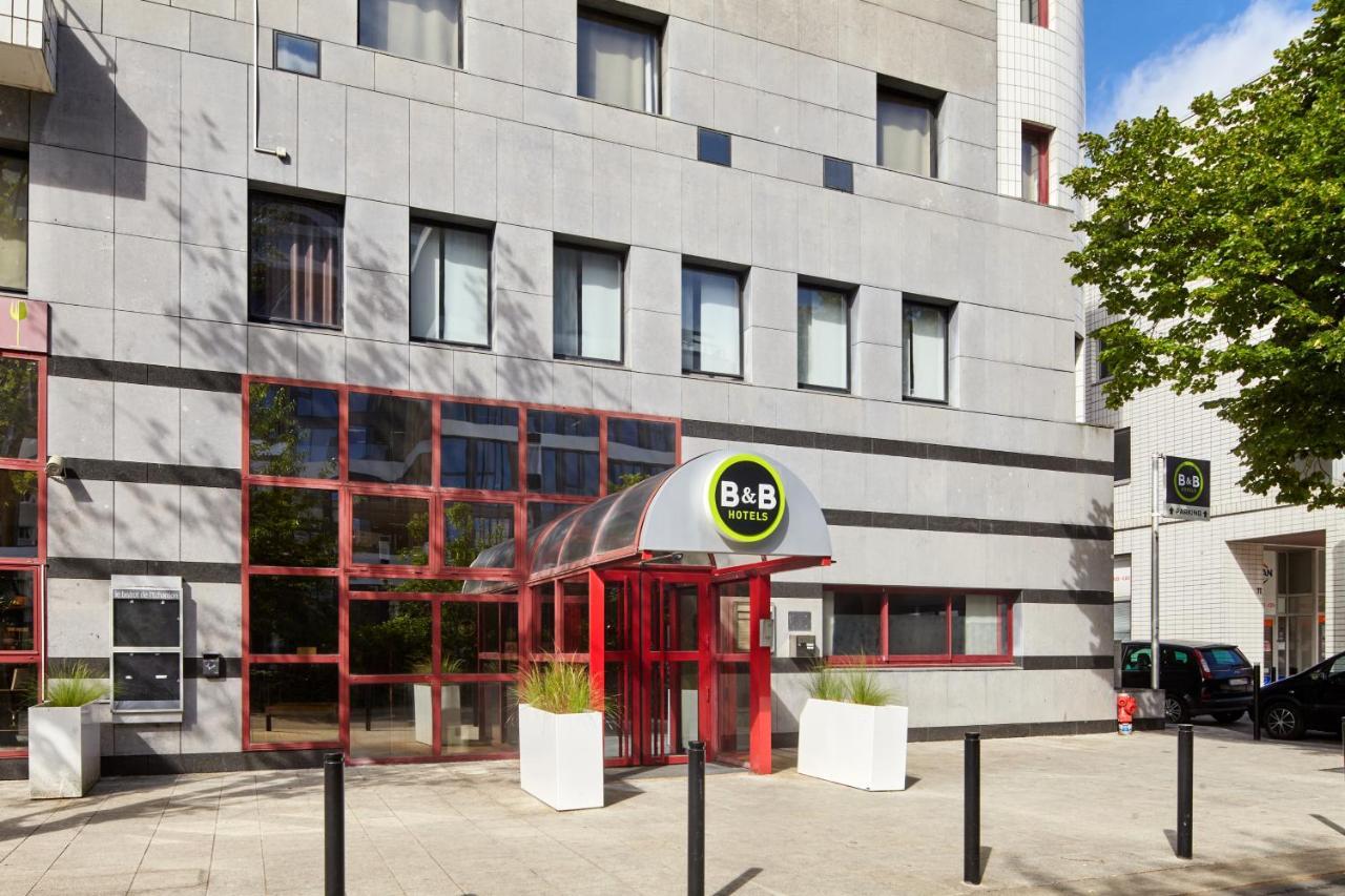 B&B Hotel Saint-Quentin-En-Yvelines Centre Gare 4 Etoiles Montigny-le-Bretonneux Exteriör bild